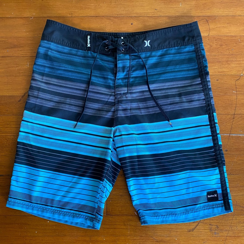 Hurley board shorts